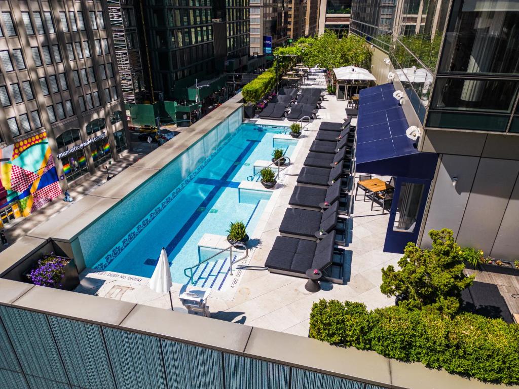 The Dominick Hotel Image