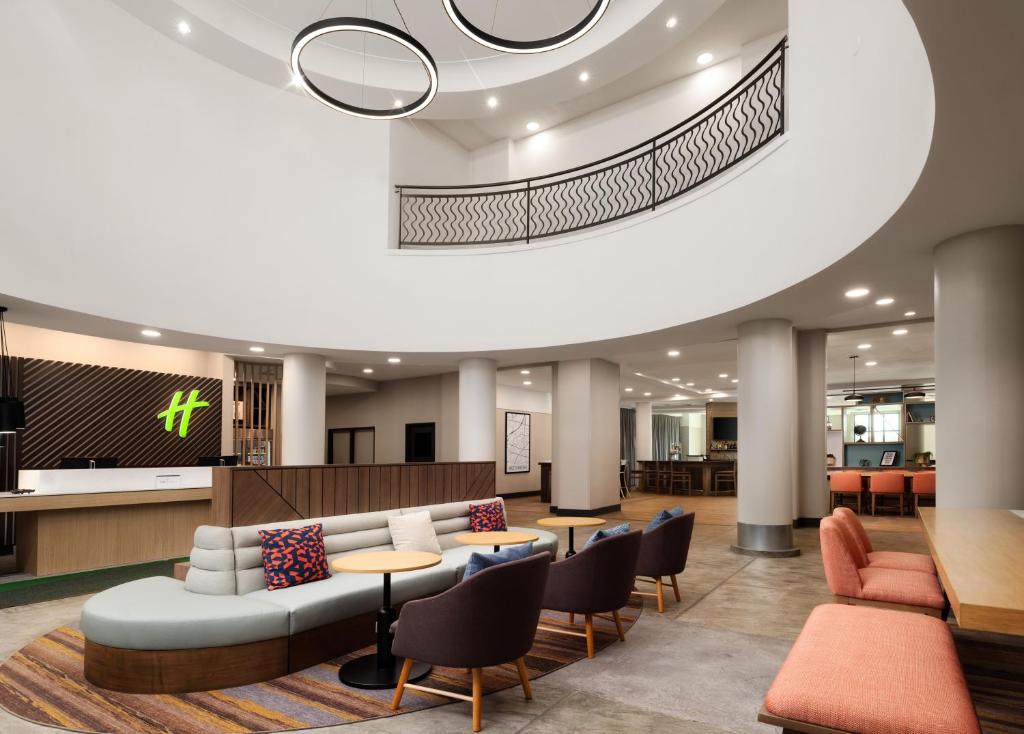 Holiday Inn - Cincinnati - Liberty Way, an IHG Hotel Image