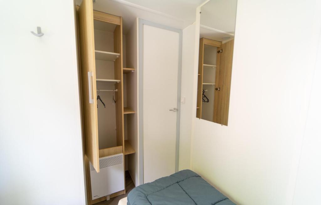 Photo de la galerie de l'établissement Mobil-home 6/8 personnes - Camping Siblu **** Domaine de Dugny, à Onzain