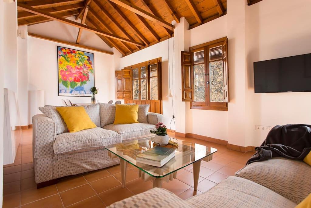 Casa en San Cristobal por Miwa Studio 5