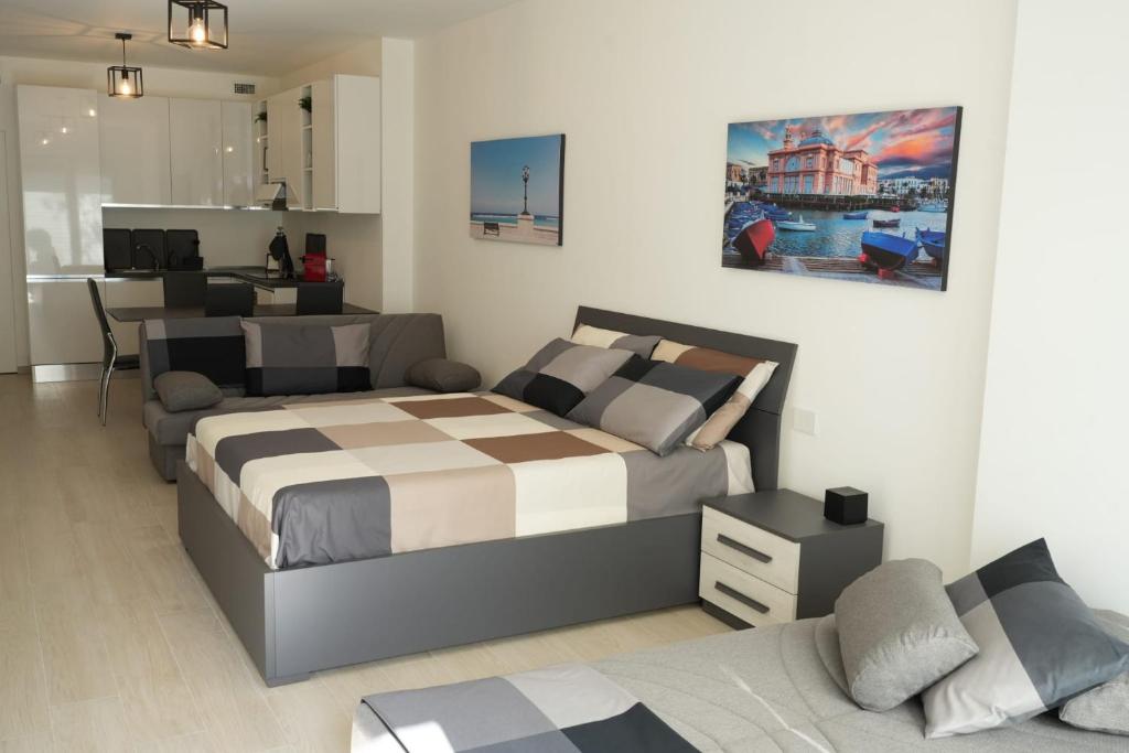 HomeGA - City Center New Apartment 6