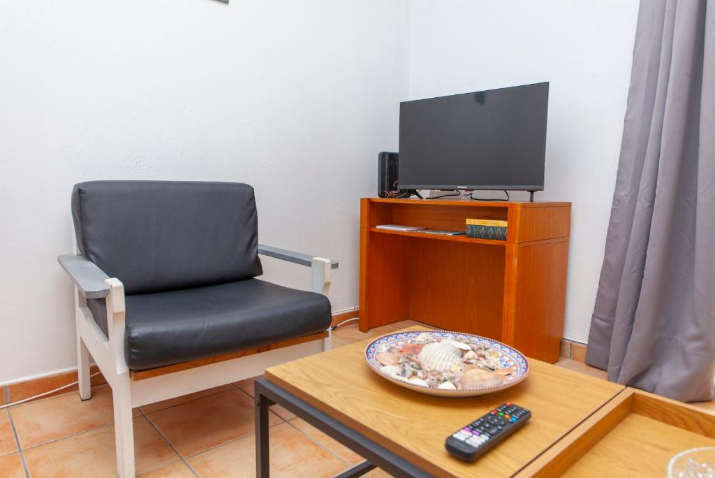 B18 - Village Street Apartment 4