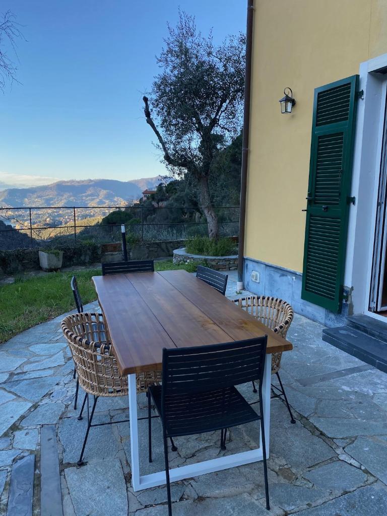 Villa Monte Rosa al Golfo by PortofinoVacanze 4