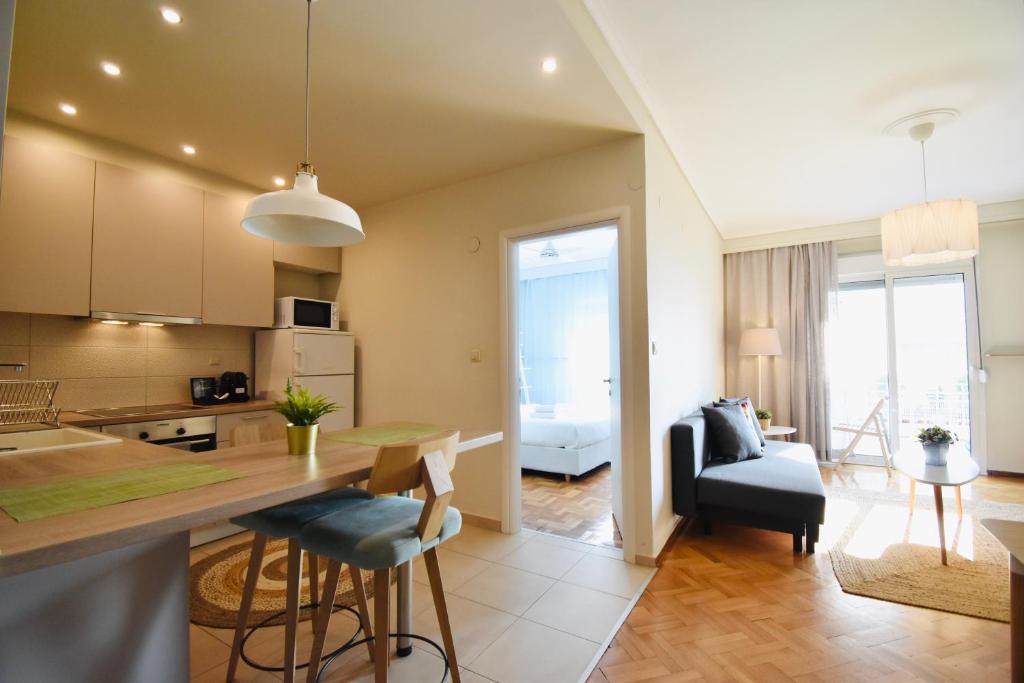 Vasilissis Olgas Sea View Apartment 4