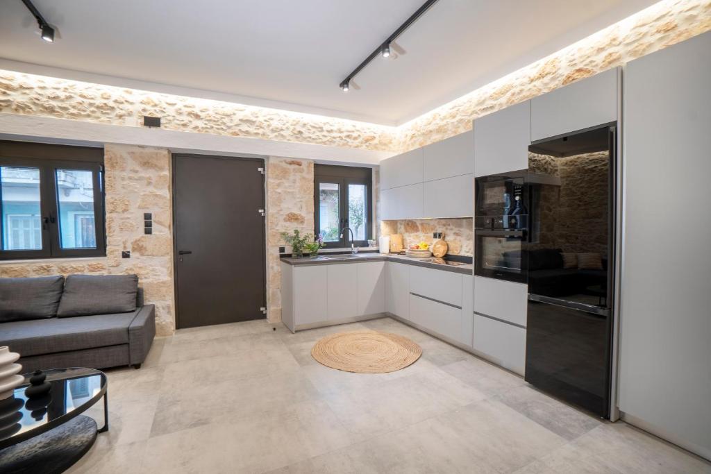 FLOR28 STONE HOUSE 4