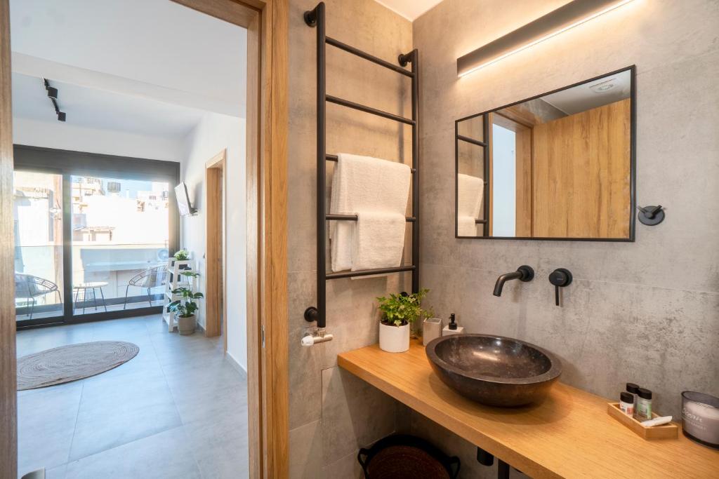 FLOR28 STONE HOUSE 3