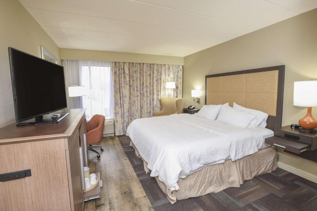 Hampton Inn Cincinnati Eastgate Image