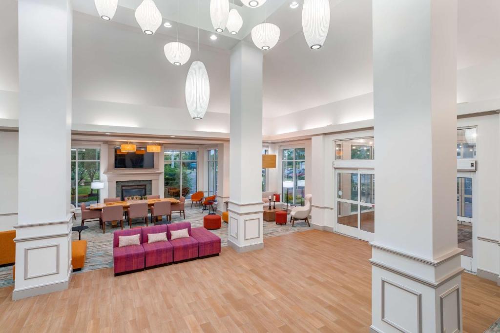 Hilton Garden Inn Cincinnati/Sharonville Image