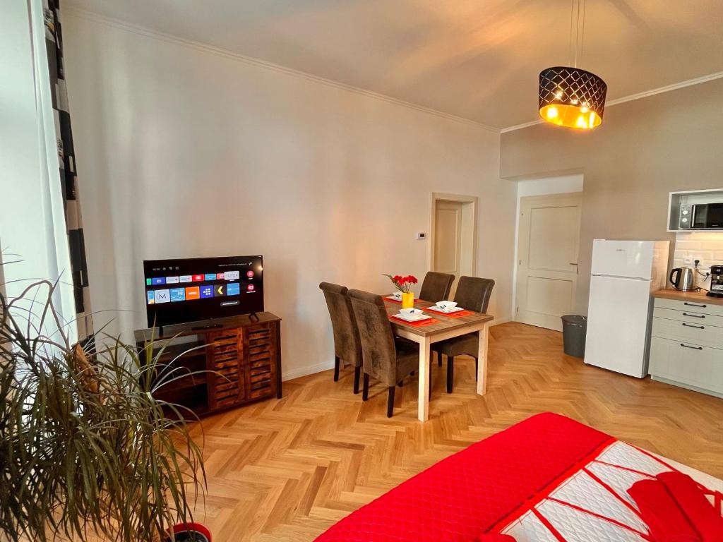 Cute Apartment Zborovska 4