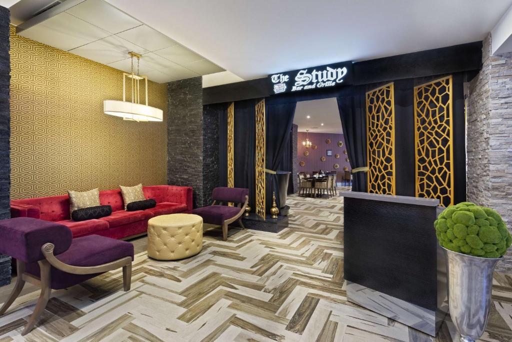 DoubleTree by Hilton Orlando East - UCF Area Image
