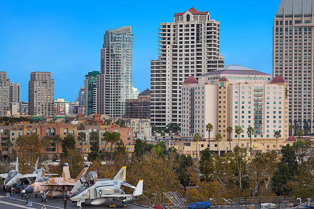 Embassy Suites by Hilton San Diego Bay Downtown Image
