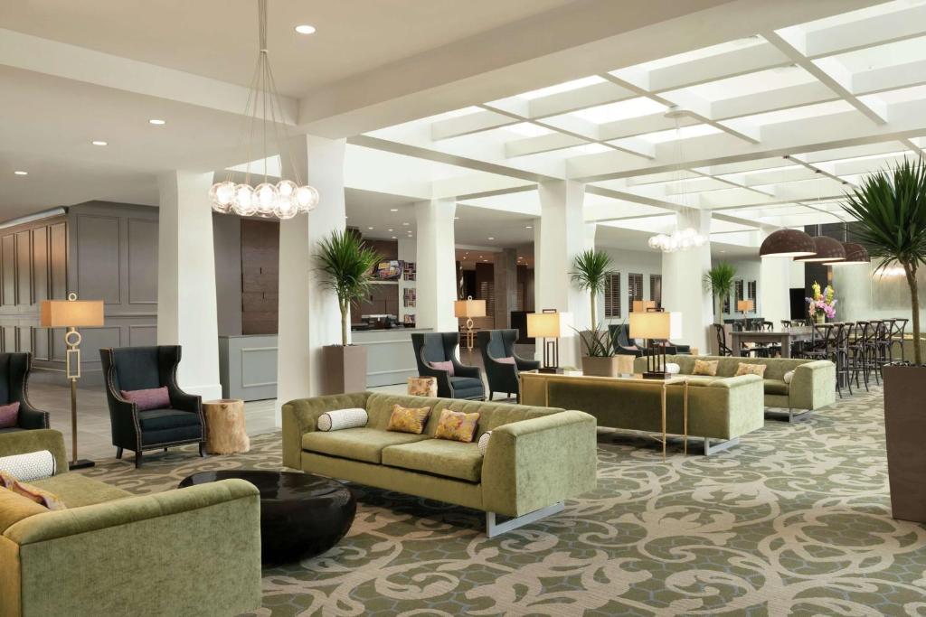 Embassy Suites Charlotte/Ayrsley Image