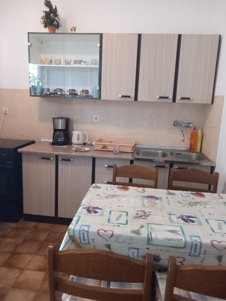 Apartment Mladen 4