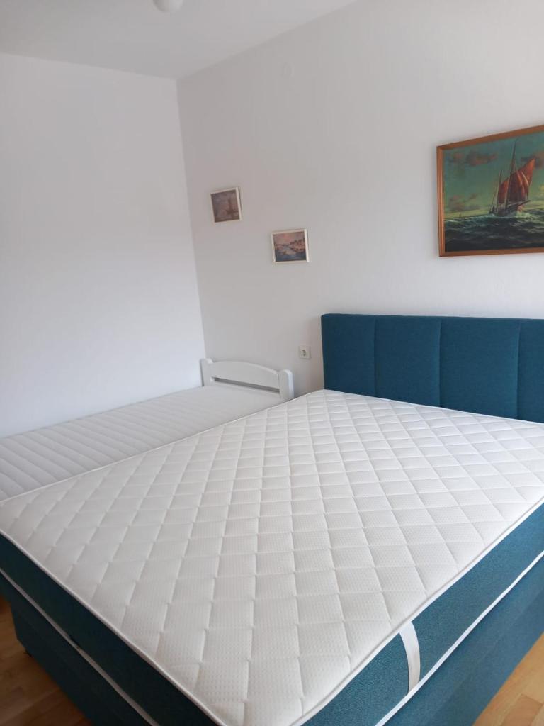 Apartment Mladen 8
