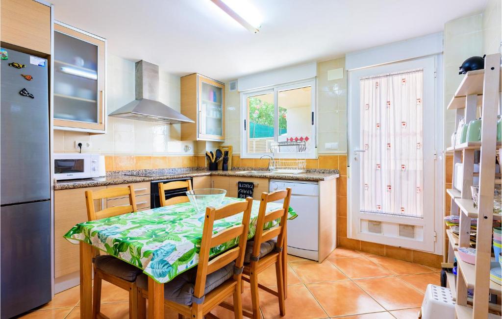 Cozy Home In Oropesa Del Mar 5