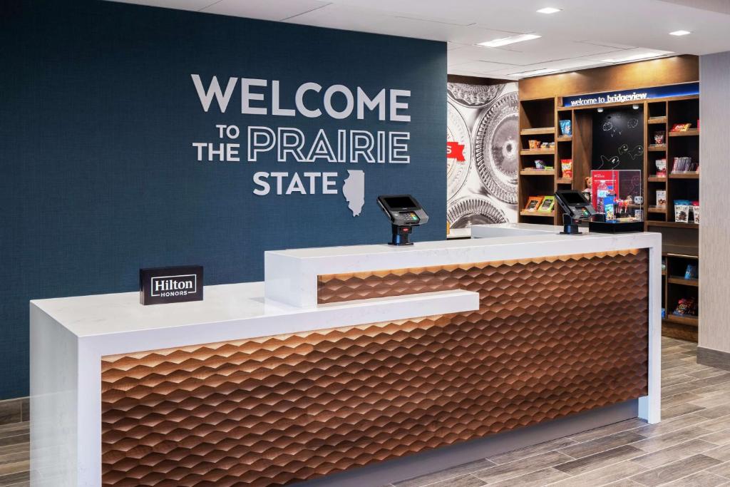 Hampton Inn & Suites Bridgeview Chicago, Il Image