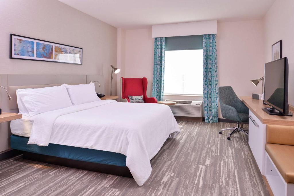Hilton Garden Inn Kansas City Airport Mo Image
