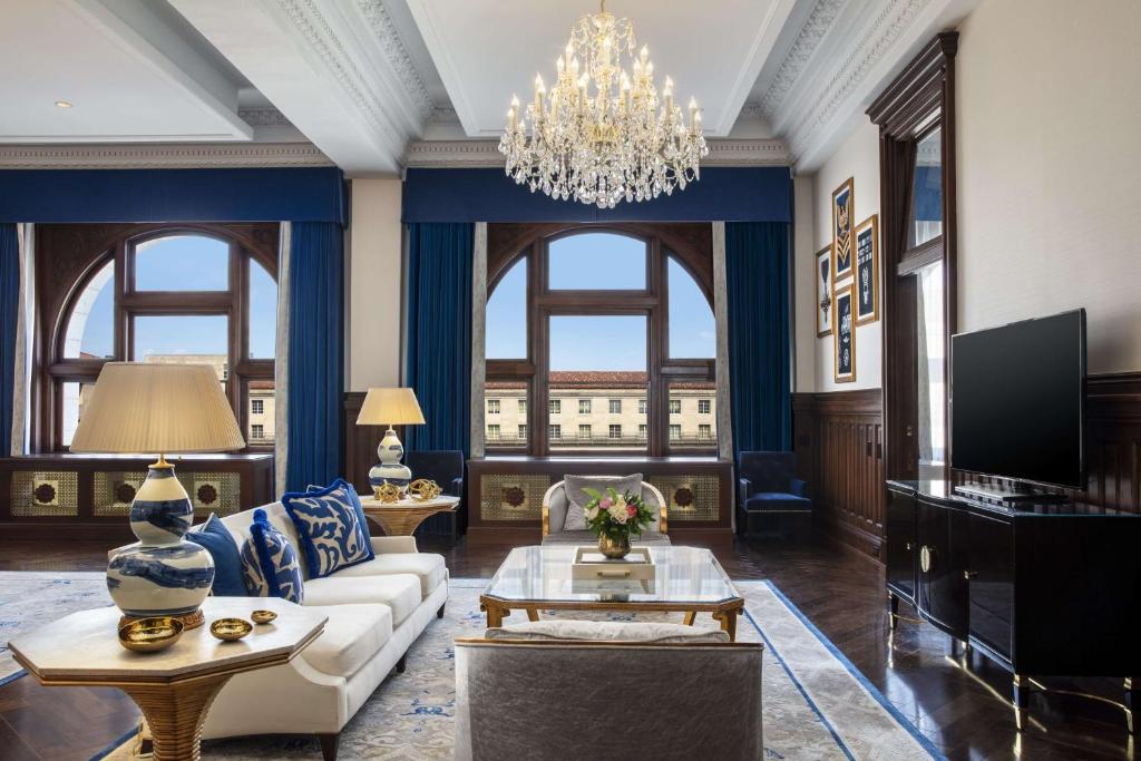 Waldorf Astoria Washington DC Image