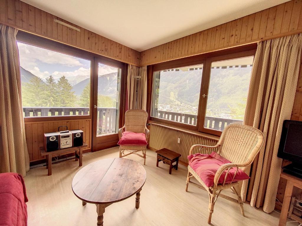 Caribou Lodge 5