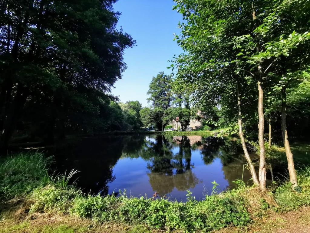 Photo de la galerie de l'établissement Luxury Glamping @Moulin des Forges, à Moutier-Malcard