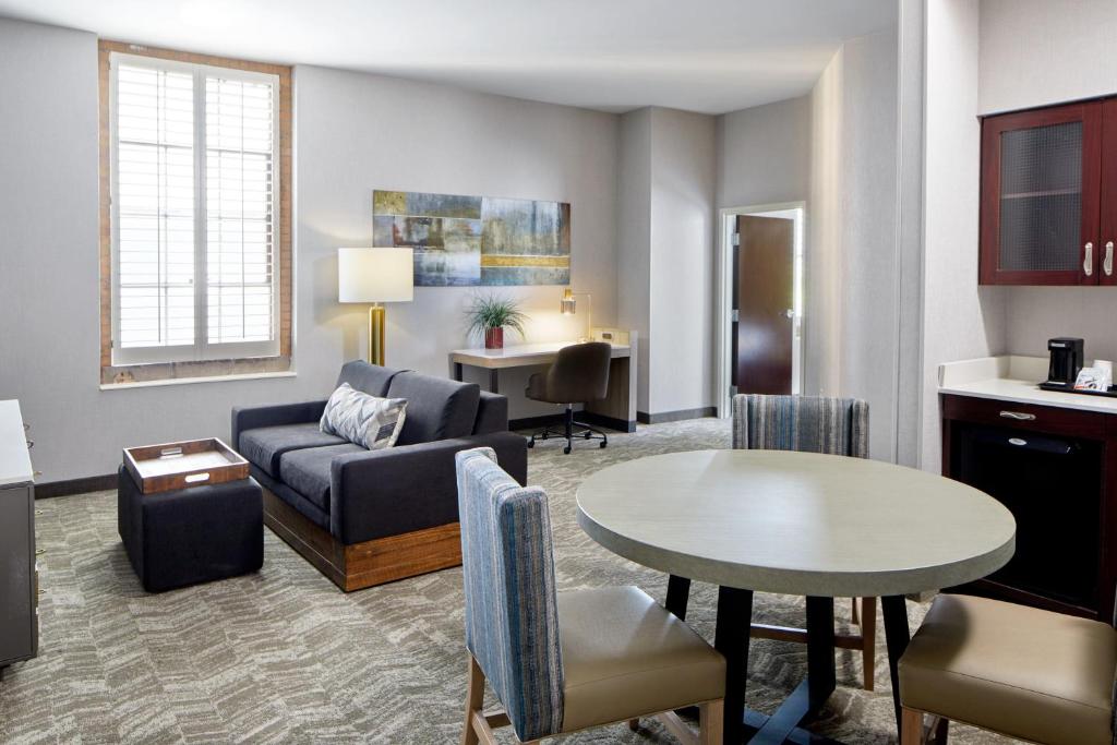 SpringHill Suites Memphis Downtown Image