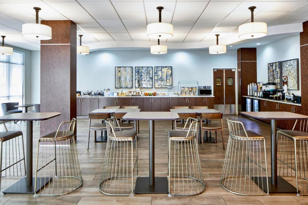 SpringHill Suites Memphis Downtown Image