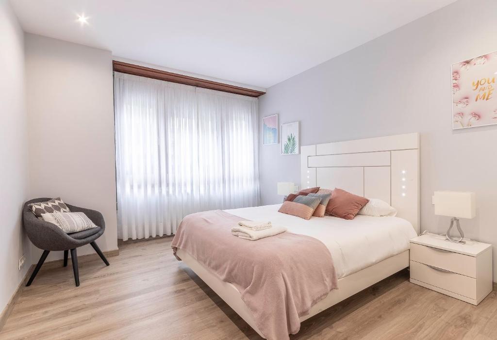 Bilbao Indautxu VIII by Aston Rentals 8