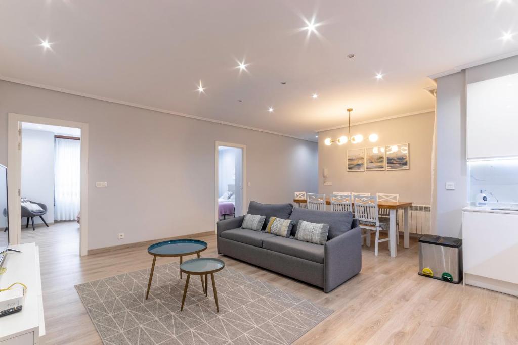 Bilbao Indautxu VIII by Aston Rentals 2