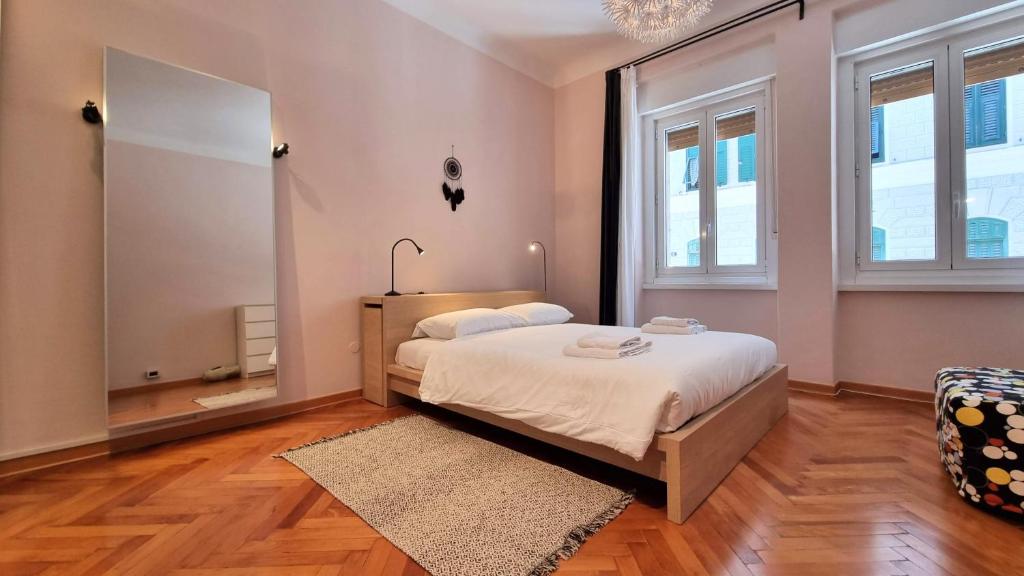 Via Gatteri 60 2