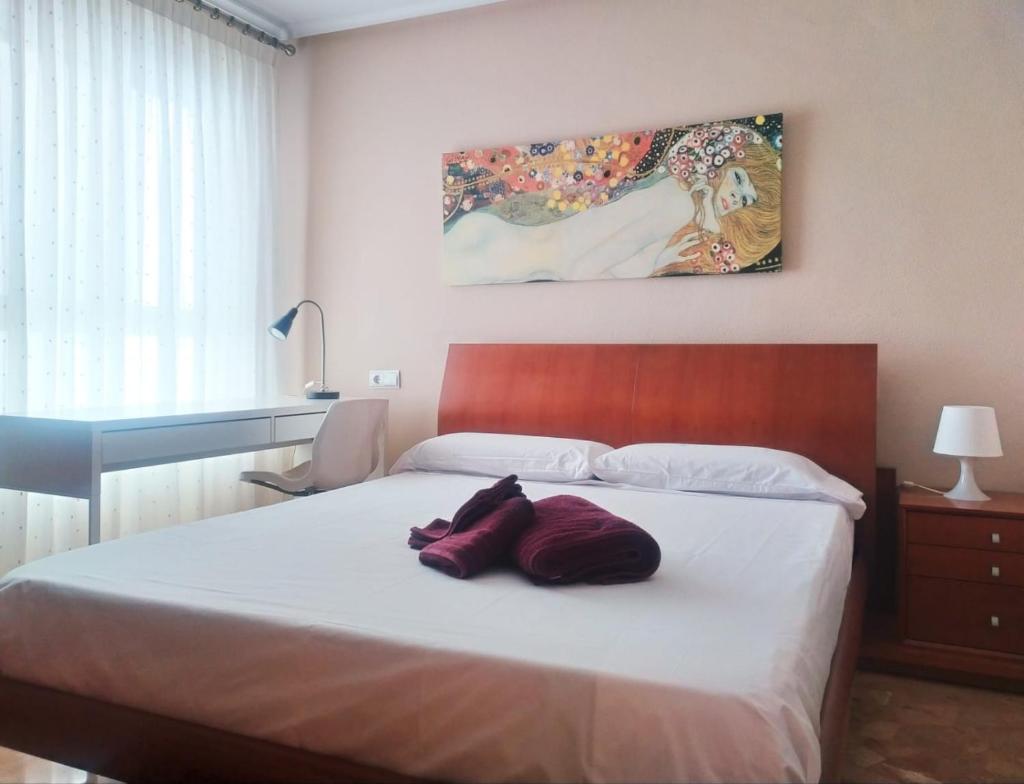 Avenida de Alicante en Elche con Wifi, Smart TV, Aire Acondicionado 7