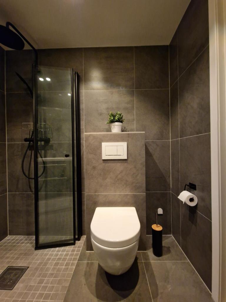 Modern and Central Apartment, 6 mins to Oslo City 8