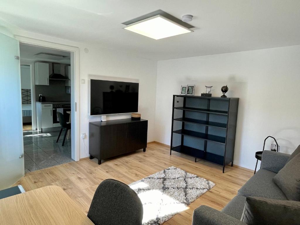 SHOME TinyHouse Graz-Süd I Self Check-in 8