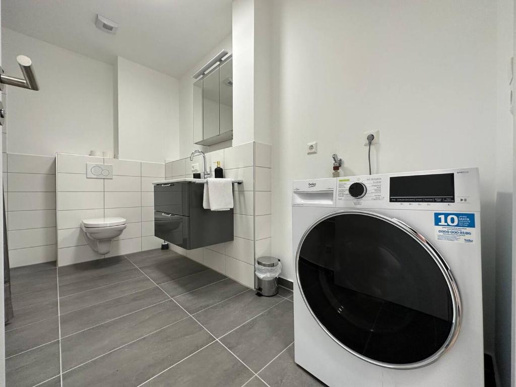 SUITE4ME - Balkon I Küche I Waschmaschine I Mainz-Kostheim 5