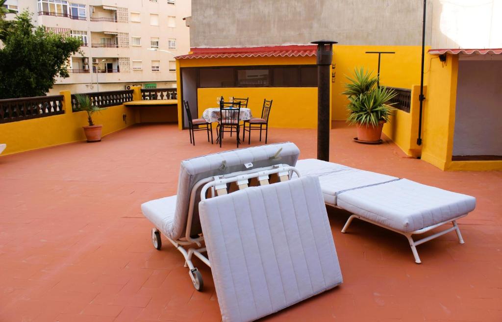 Vacaciones tierra y mar Casa en el centro con patio y terraza 8