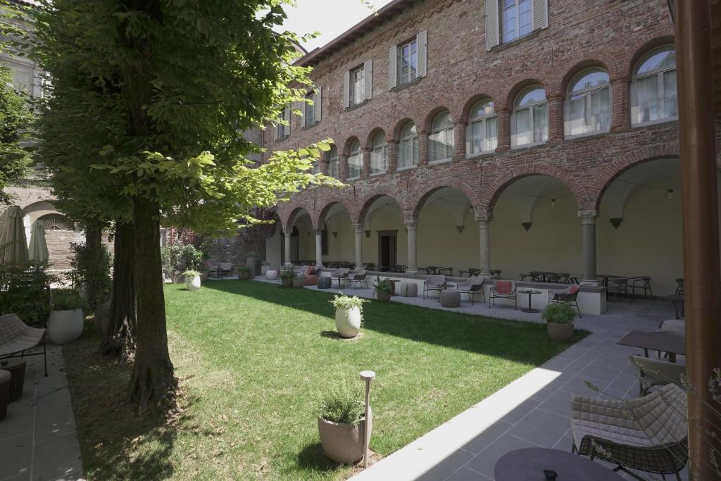 Palazzo Santo Spirito 6