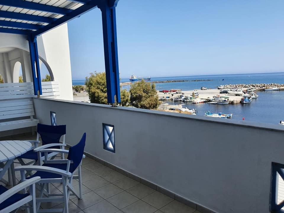 Rodothea and Adams on the Beach, Santorini 8