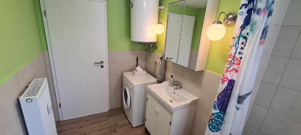 Gogalova Apartment 7