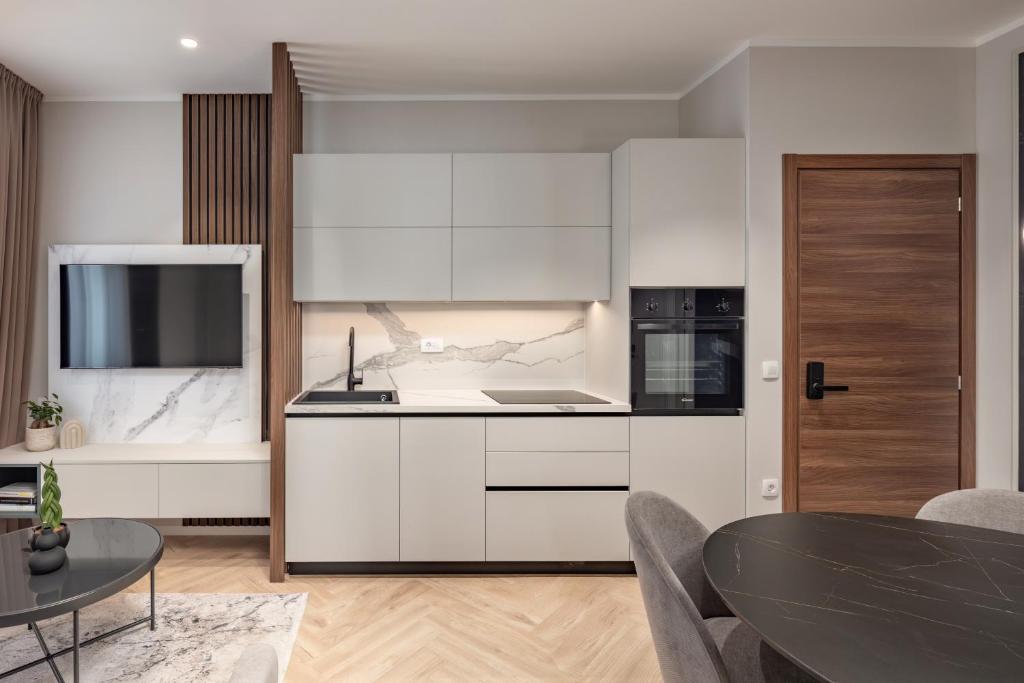 Upper Premium Apartments 6