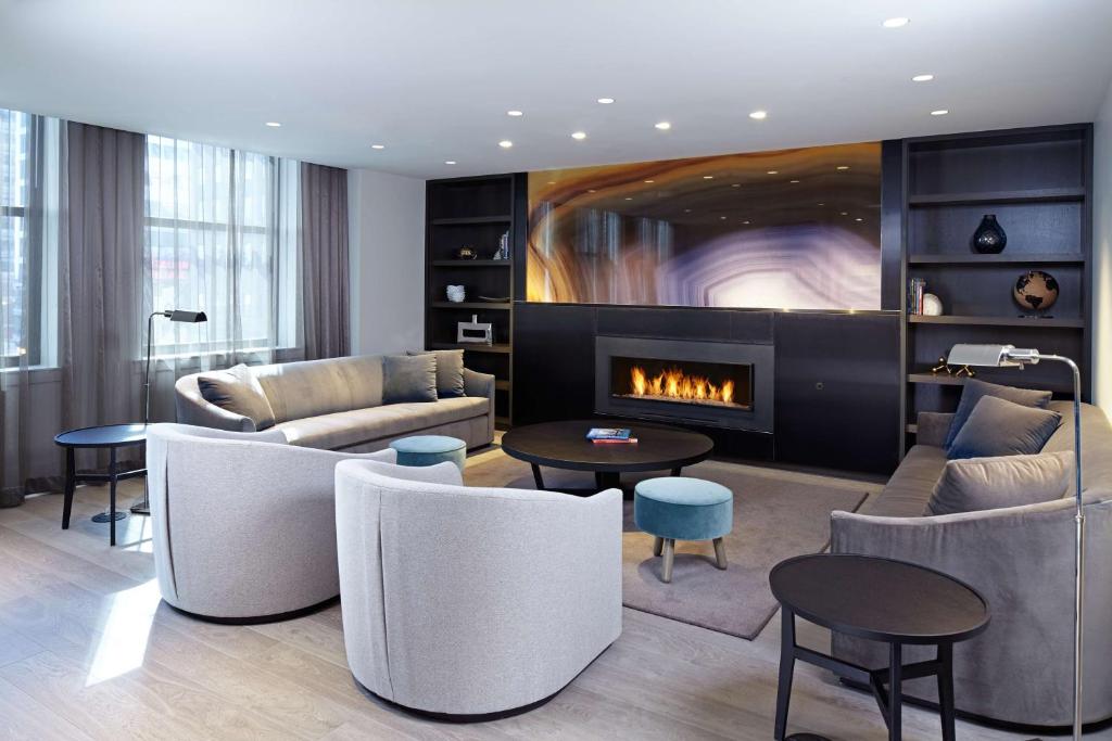 Hyatt Centric The Loop Chicago Image