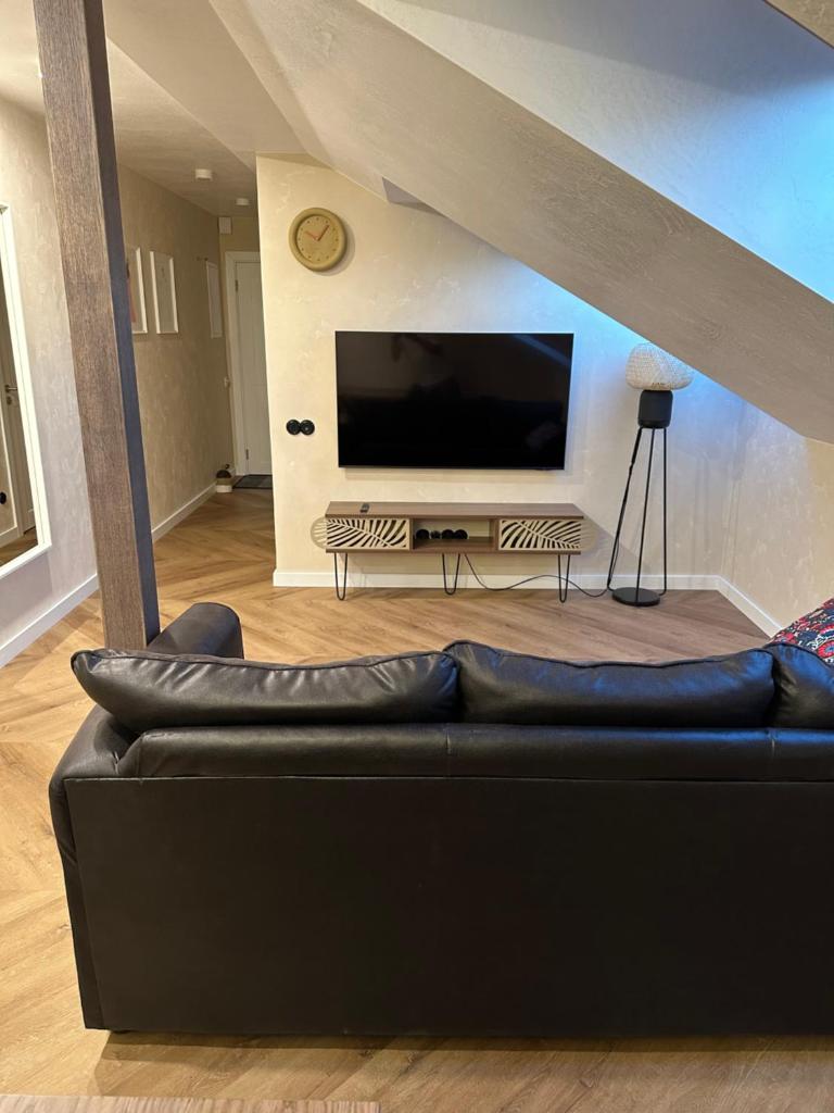 B34 Loft Apartment 4