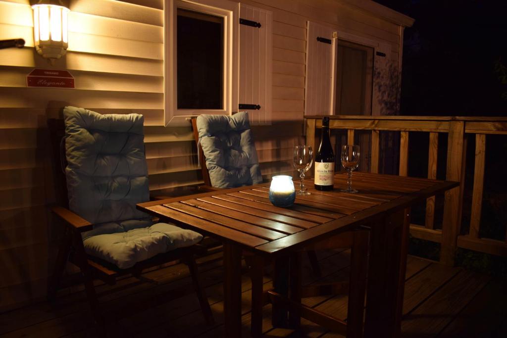 Photo de la galerie de l'établissement Mobile Home Etang II, à Chiddes
