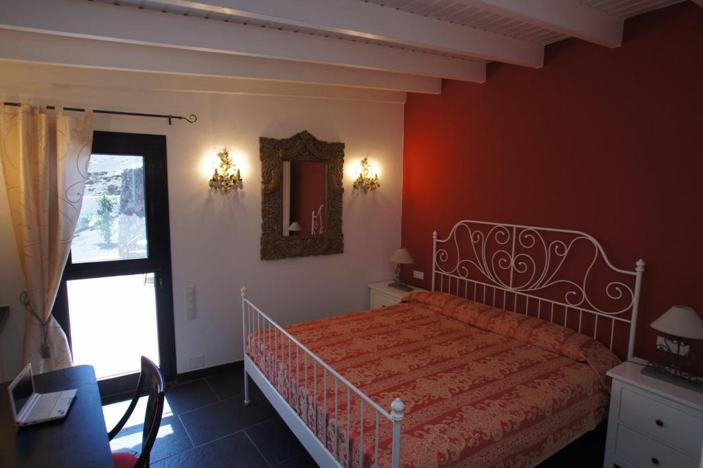 Castillo Lanzarote Villa Winni - Luxury Villa - Pet friendly with heated Pool 2