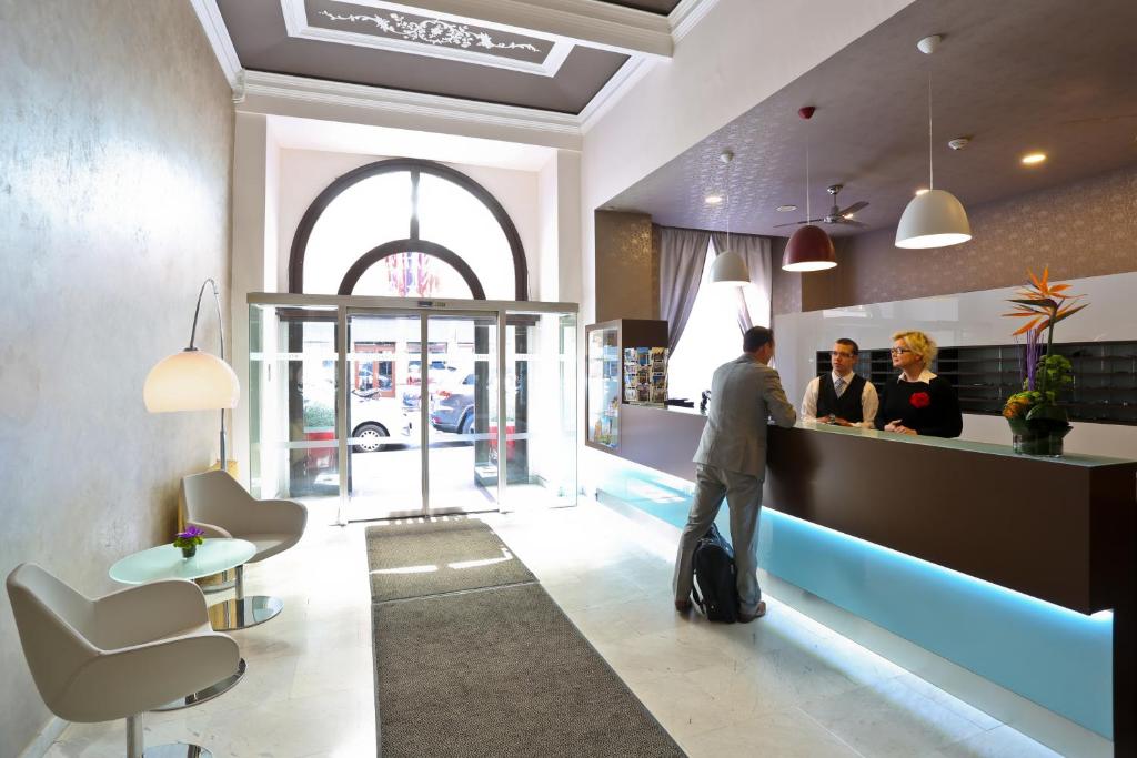 Atlantic Hotel Image
