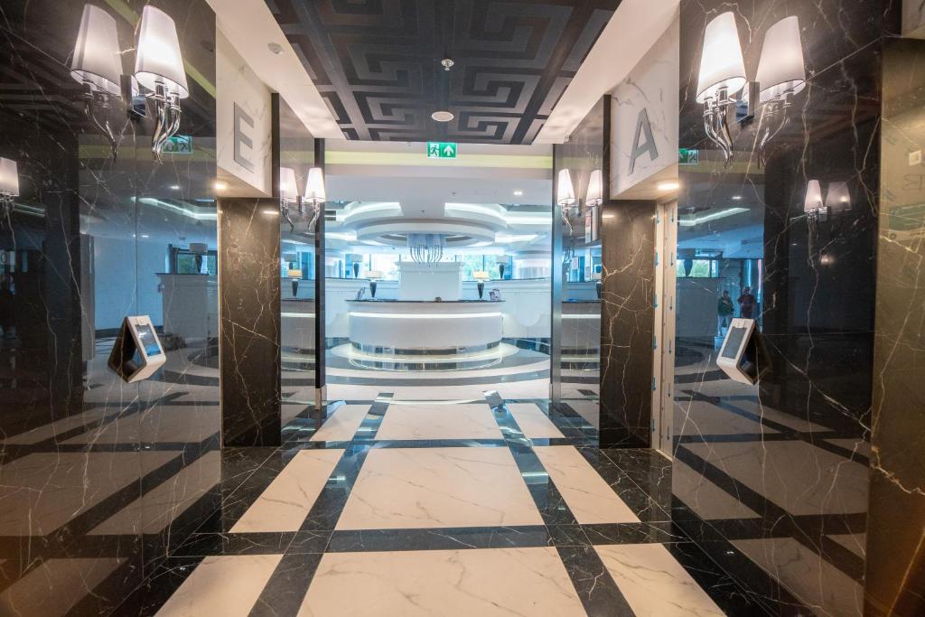 Hanza Tower Luxury 5