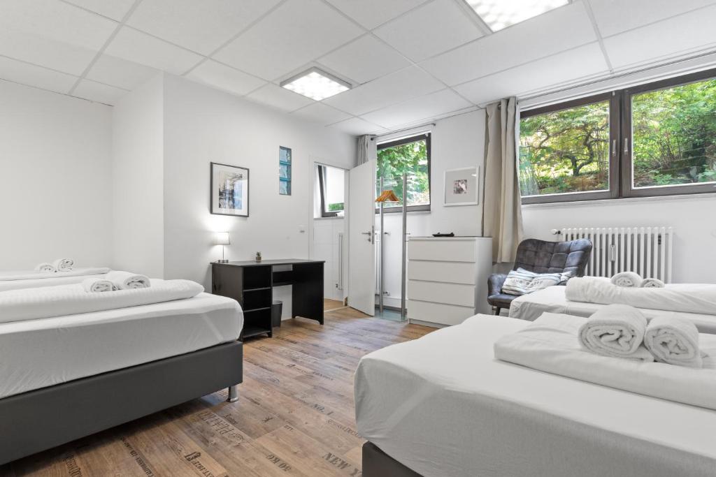 Flatista Homes - Garden House 7