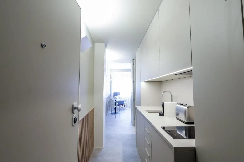 Aspasios Bonjardim Apartments 5