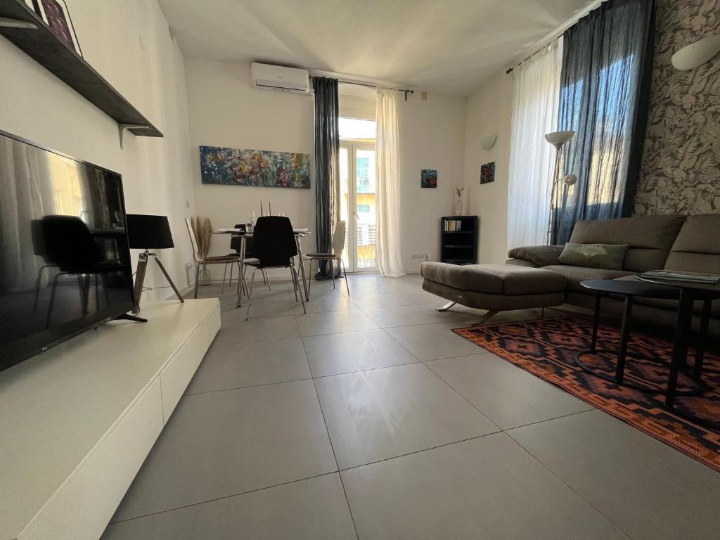Cinque Terre Luxury Home 5