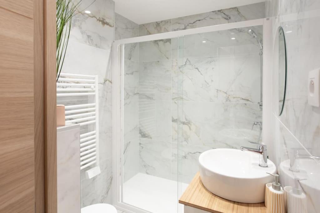 #10 2Pièces Fricéro 3min to the beach/Balcon & AC 8