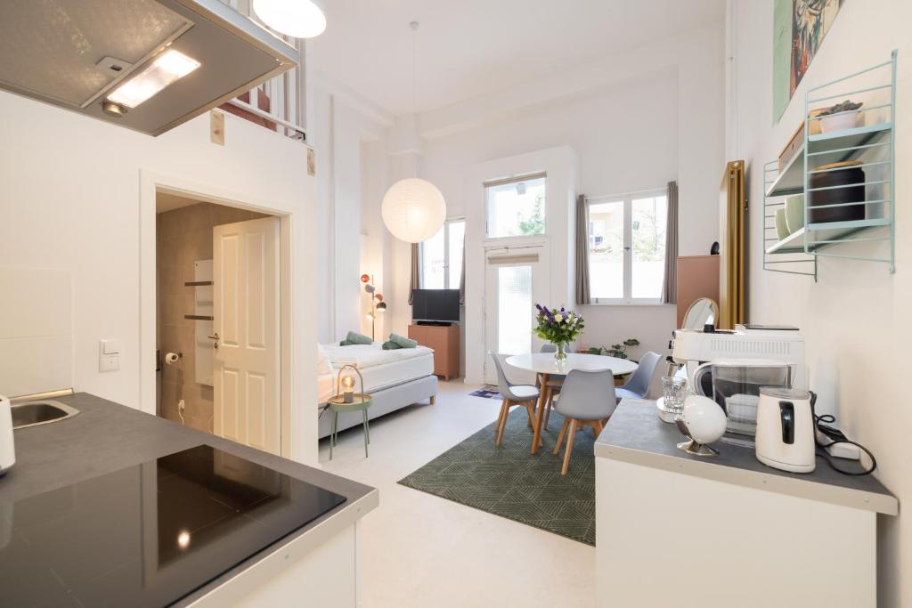 Great 2-room Loft with 2 bathrooms and 2 kitchen 7
