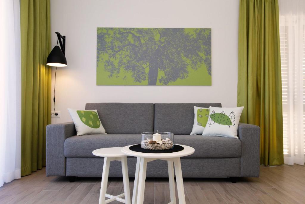 Holiday Homes Oliva 8